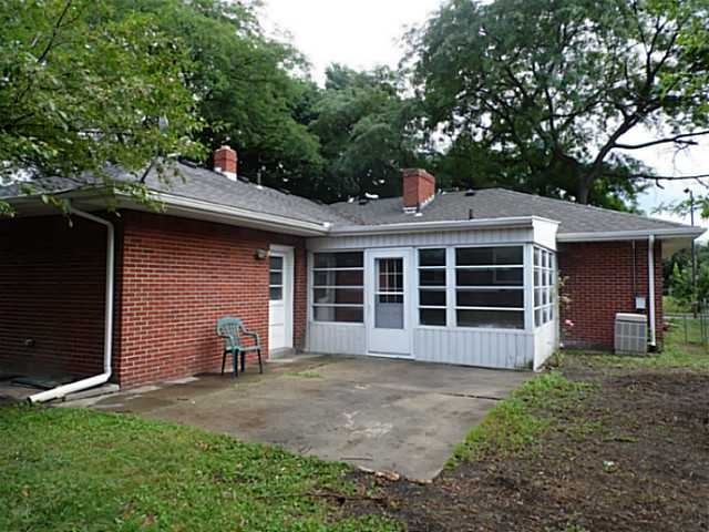 3502 Havenhurst Ave - Photo 3 of 14