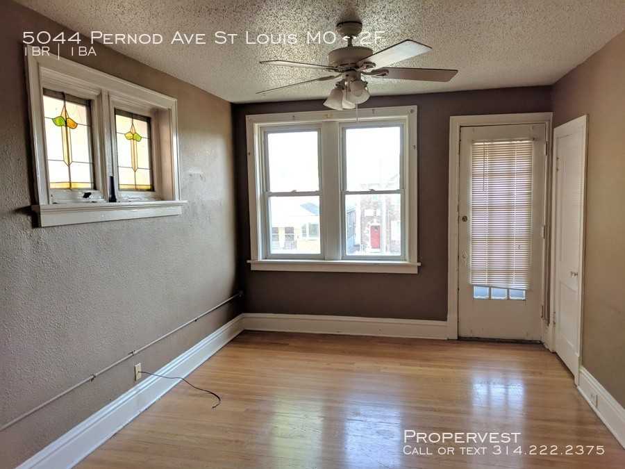 5044 Pernod Ave #2F - Photo 2 of 8