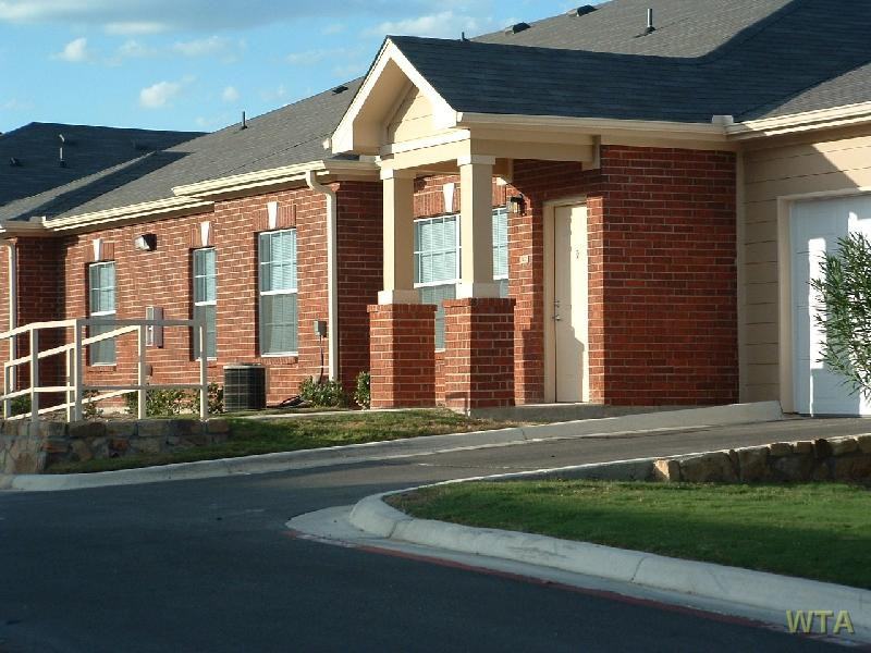 1231 Huisache Avenue - Photo 2 of 3