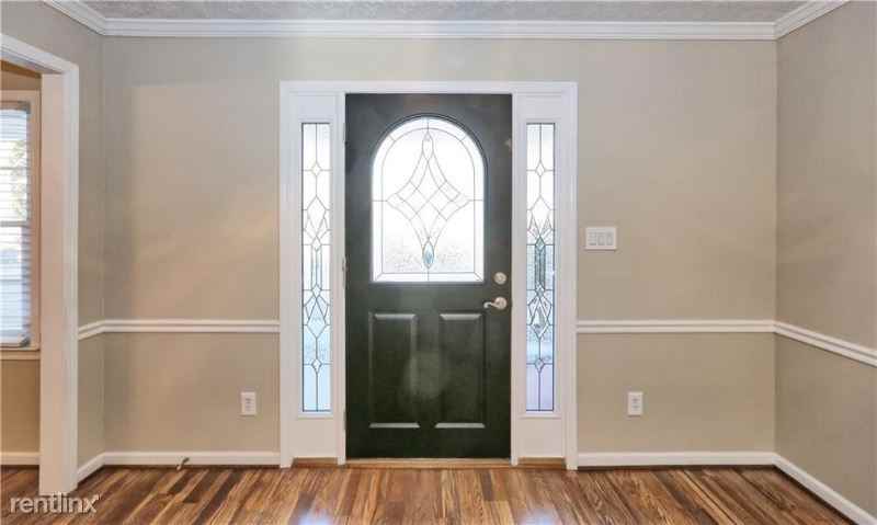 415 Saddle Creek Cir - Photo 3 of 35