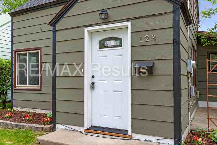 128 27th Ave N - Photo 3 of 31