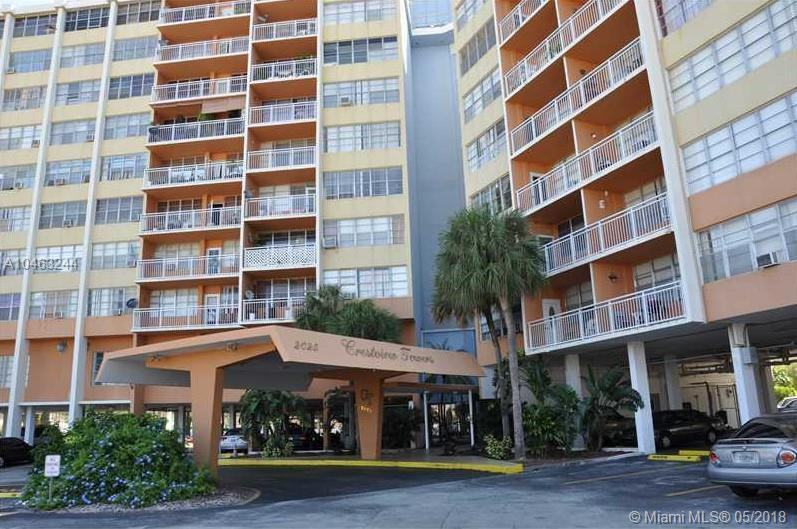 2025 NE 164th St - Photo 3 of 15