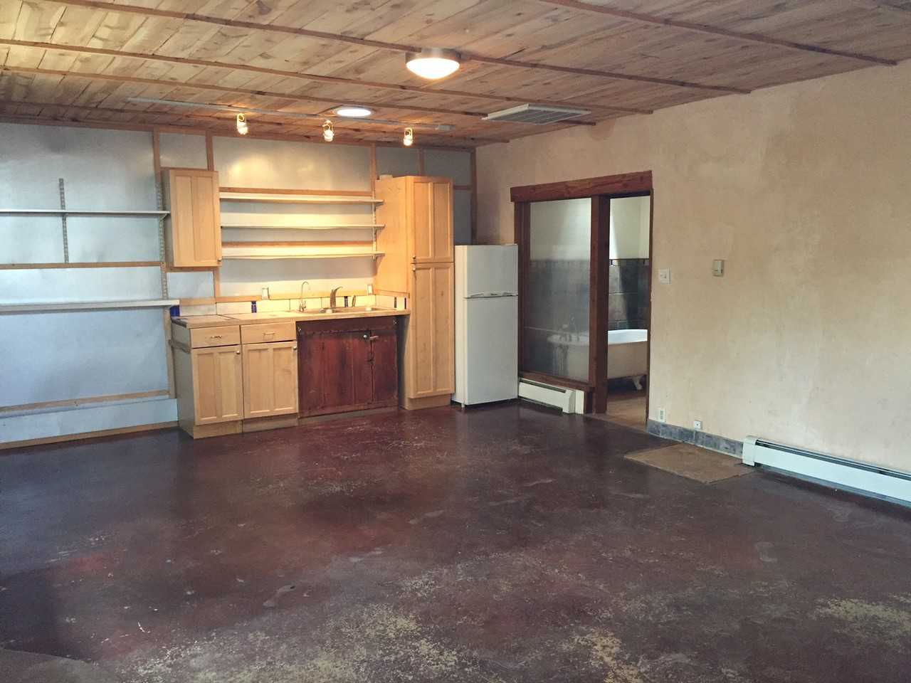 506 Bryn Mawr Dr SE - Photo 2 of 35