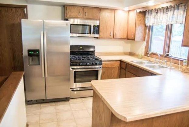 2209 River Hills Dr - Photo 2 of 21