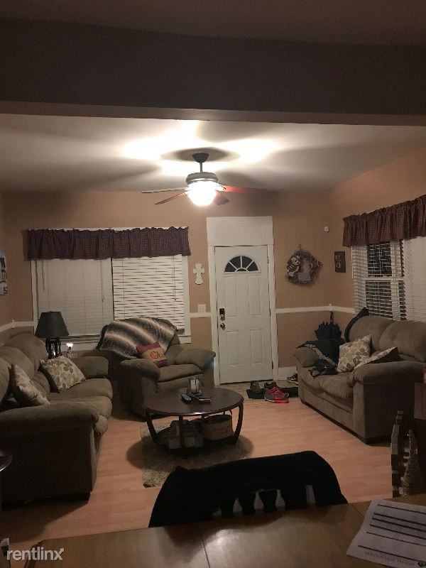 629 Grove Ave - Photo 2 of 9