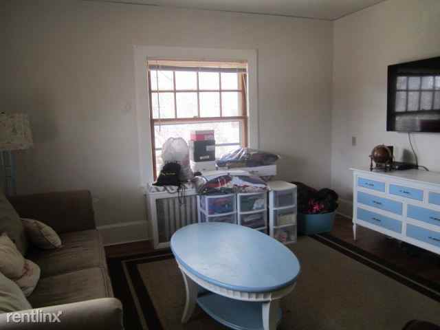 Highland Rd - Photo 3 of 5