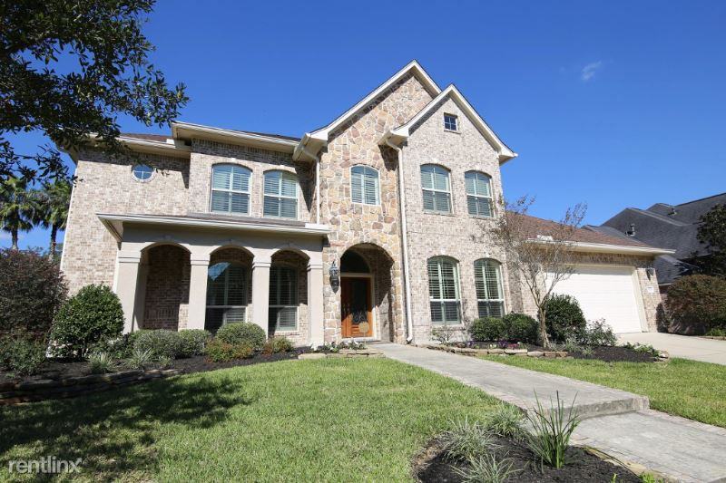 6107 Rustic Creek Ln