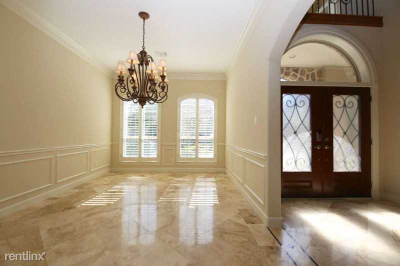 6107 Rustic Creek Ln - Photo 3 of 26