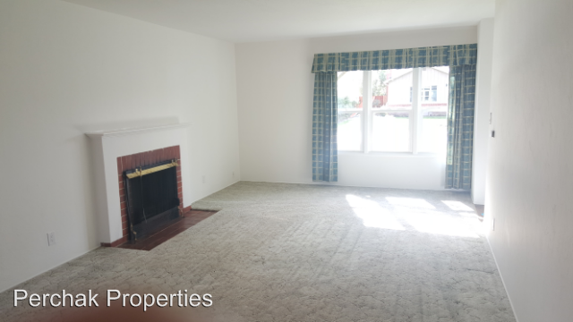 3216 Hudson Ave - Photo 3 of 13