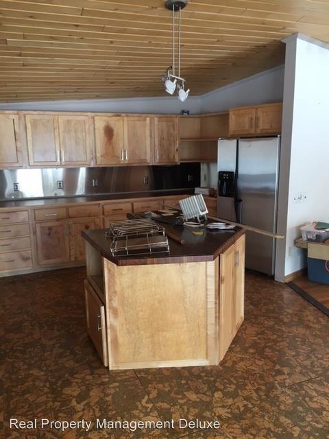 6211 Ojibwa Rd - Photo 3 of 9