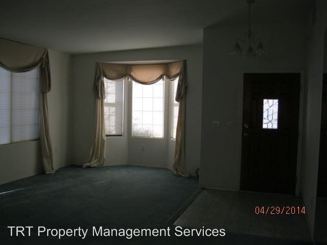 9821 N Sunset Creek Pl - Photo 2 of 12