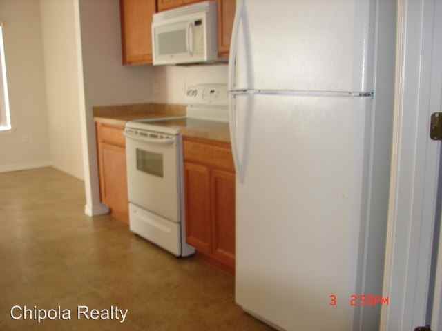 2029 Coachman Dr - Photo 3 of 4