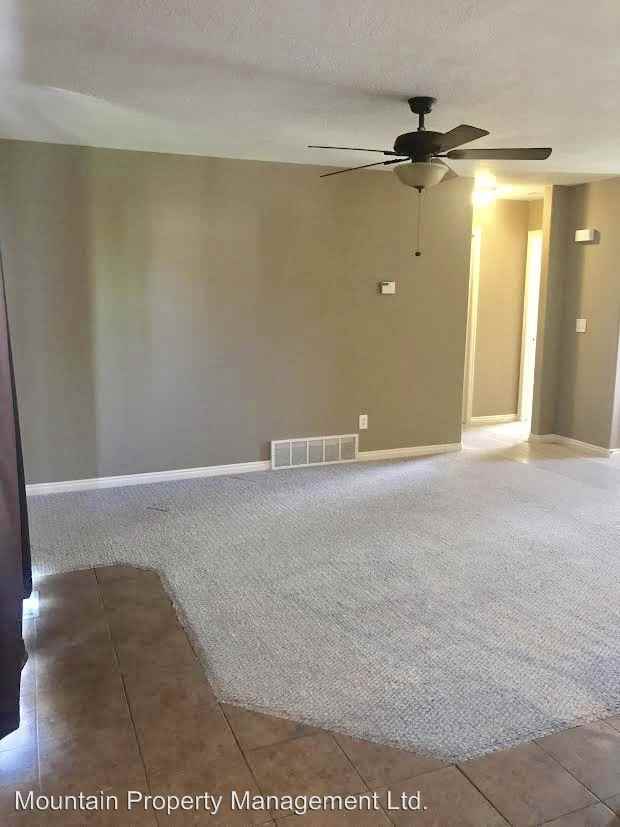 5241 Bridle Way - Photo 3 of 10