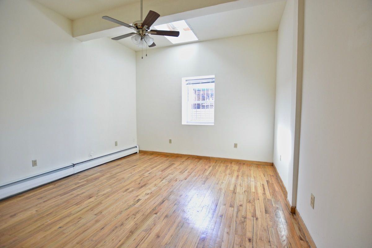 Putnam Ave #1c