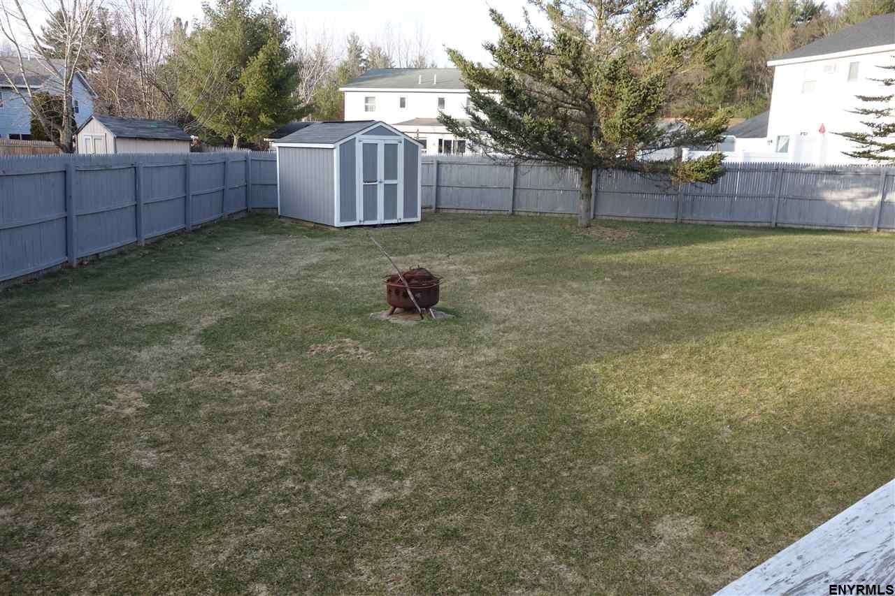 10a Woodridge Cir - Photo 2 of 6
