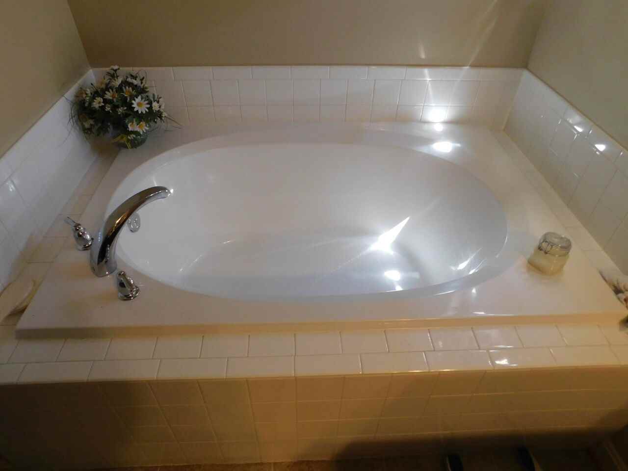 6192 Hawser Drive - Photo 3 of 6