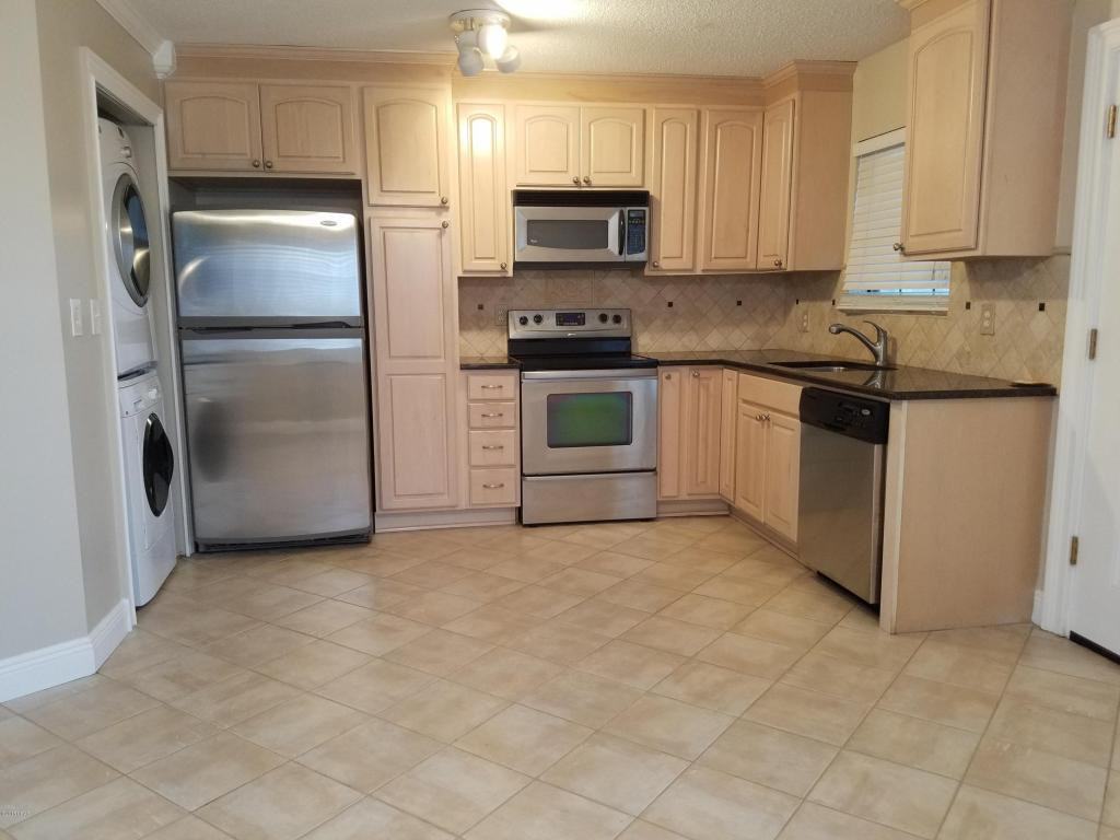 17214 Front Beach Rd - Photo 2 of 12