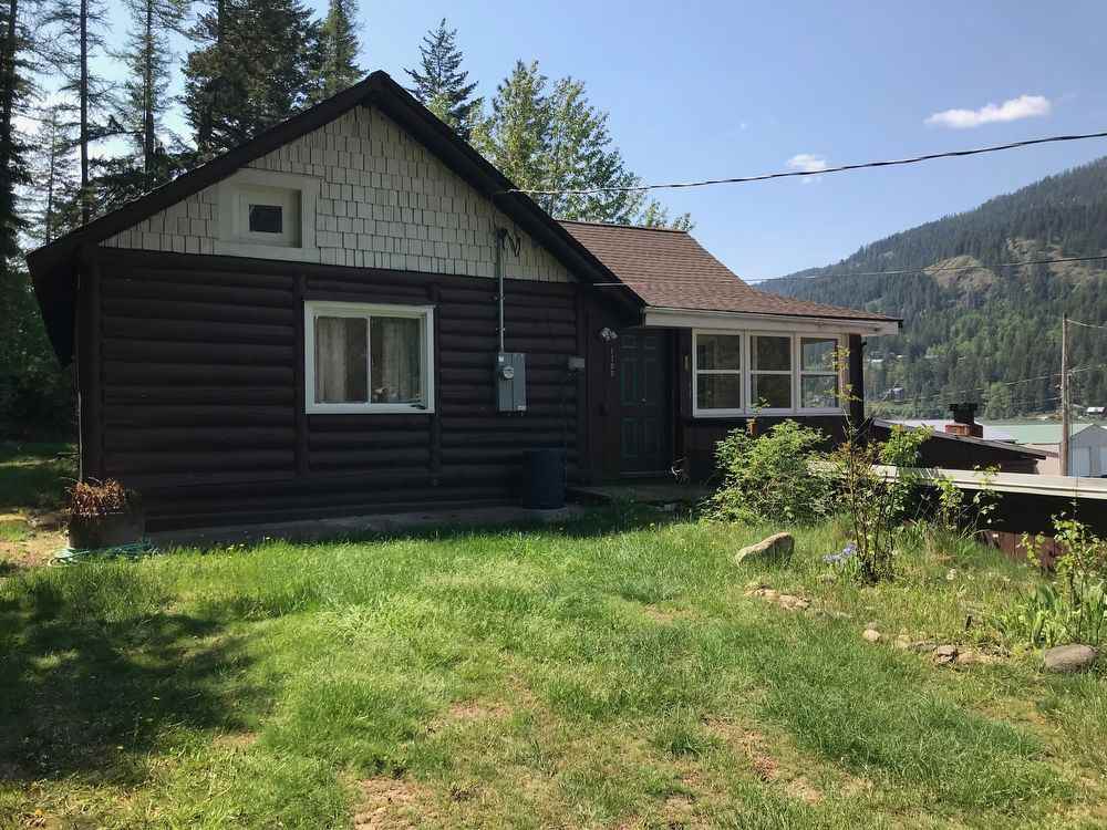 1705 Garfield Bay Rd - Photo 2 of 9