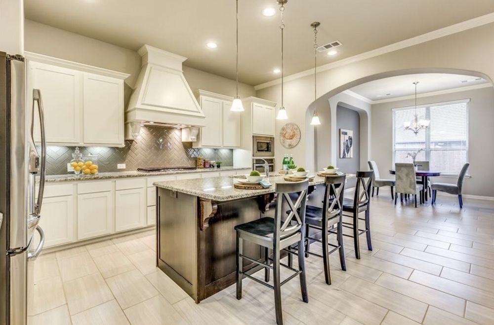 6913 Helena Way - Photo 3 of 27