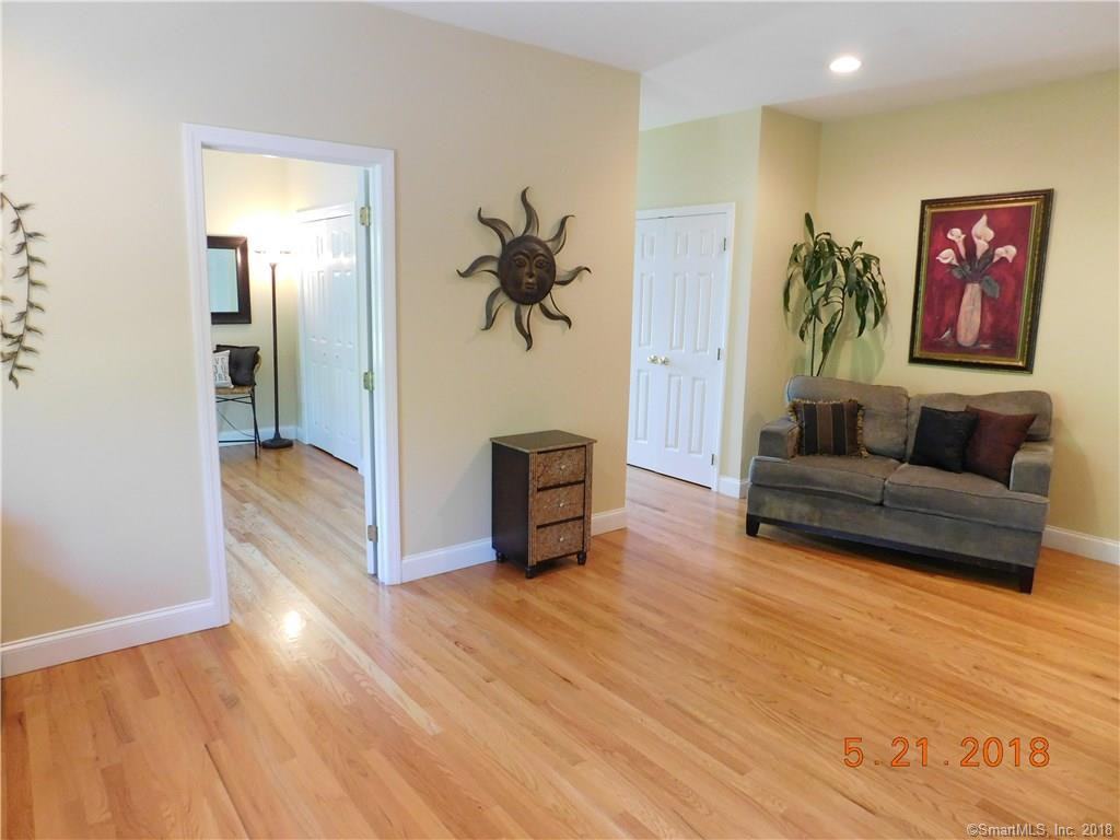 5 Dahlia Ln #2 - Photo 3 of 18