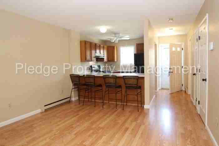 41 N Main St #15 - Photo 3 of 22