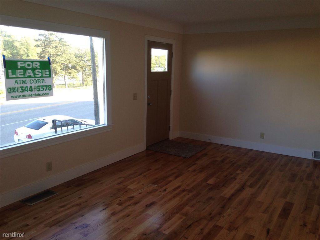 1306 West Michigan Avenue - Photo 3 of 8