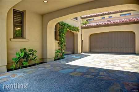 11 Leatherwood Ct - Photo 3 of 50