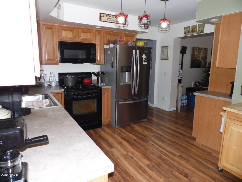 133 Crocus Ln - Photo 2 of 37