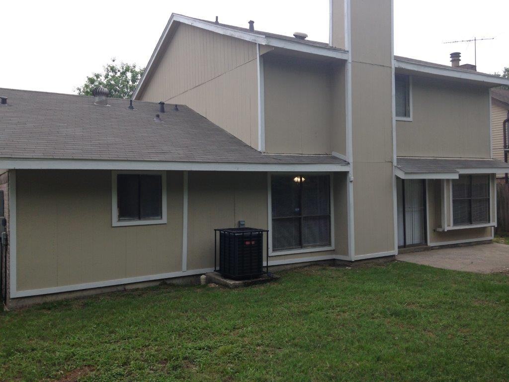 6610 Lewiston St - Photo 2 of 15