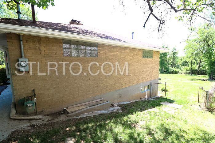 6001 Bermuda Dr - Photo 3 of 22