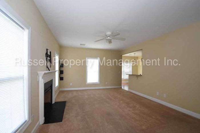 4429 Bristlecone Dr - Photo 2 of 26