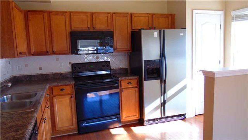 1979 Nashboro Boulevard - Photo 2 of 4