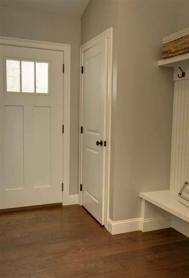 111 Gateway Dr - Photo 2 of 27