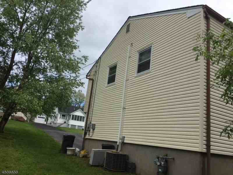 16 Kearney Ave - Photo 3 of 22