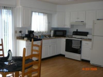 401 Tracy Loop - Photo 2 of 11