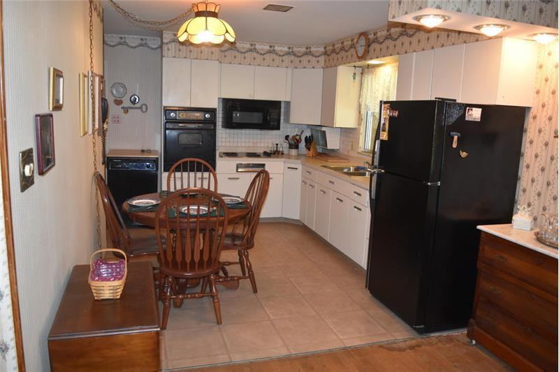 69560 Barton Rd - Photo 3 of 14