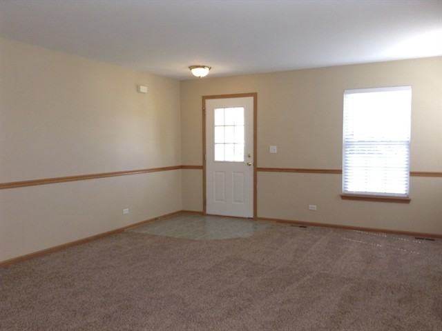 124 Cottonwood Blvd - Photo 2 of 15