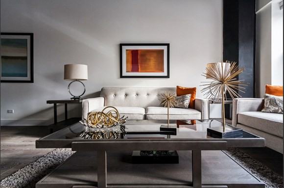 2036 S Michigan - Photo 3 of 15