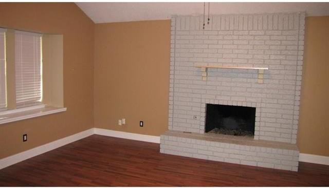 2822 Ridgewood Dr - Photo 2 of 6