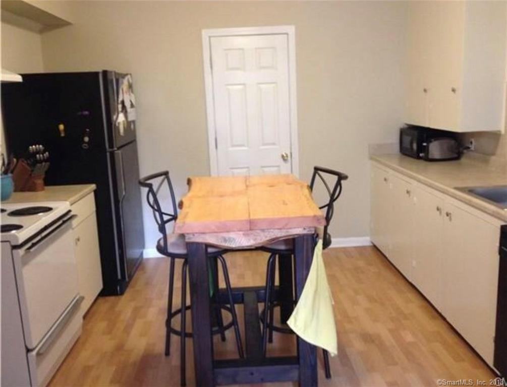 55 Cider Mill Ln - Photo 2 of 6