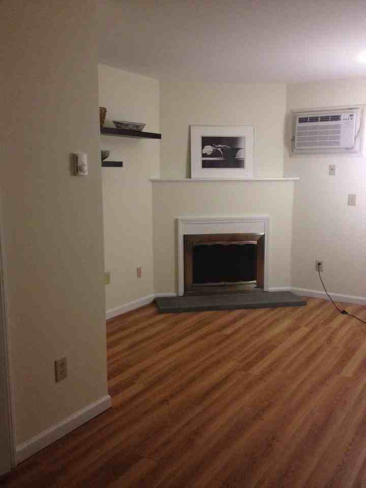 140 Hamden Avenue - Photo 3 of 8
