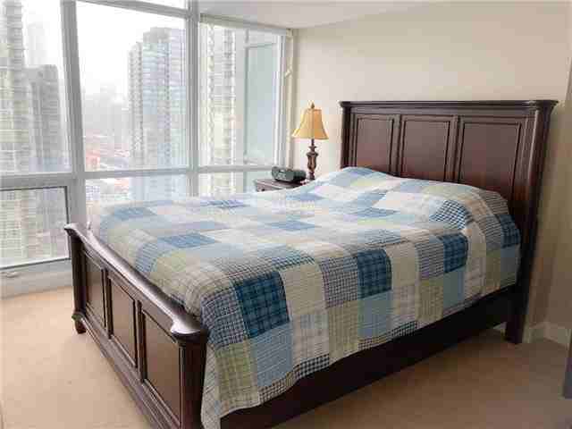 15 York Street #2906 - Photo 3 of 5