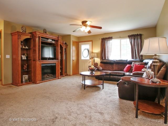 7207 Mohawk Dr - Photo 2 of 10