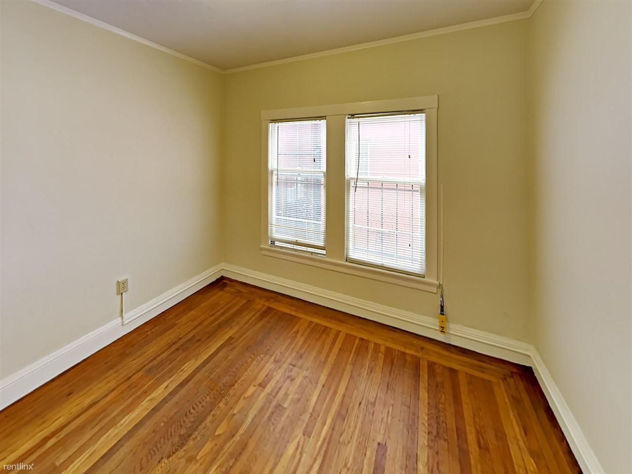 1732 6th Ave - Photo 2 of 11