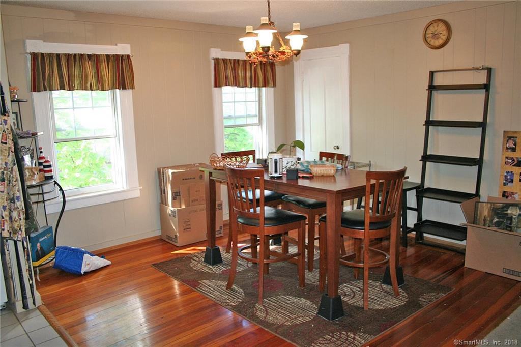 42 W High St - Photo 2 of 11