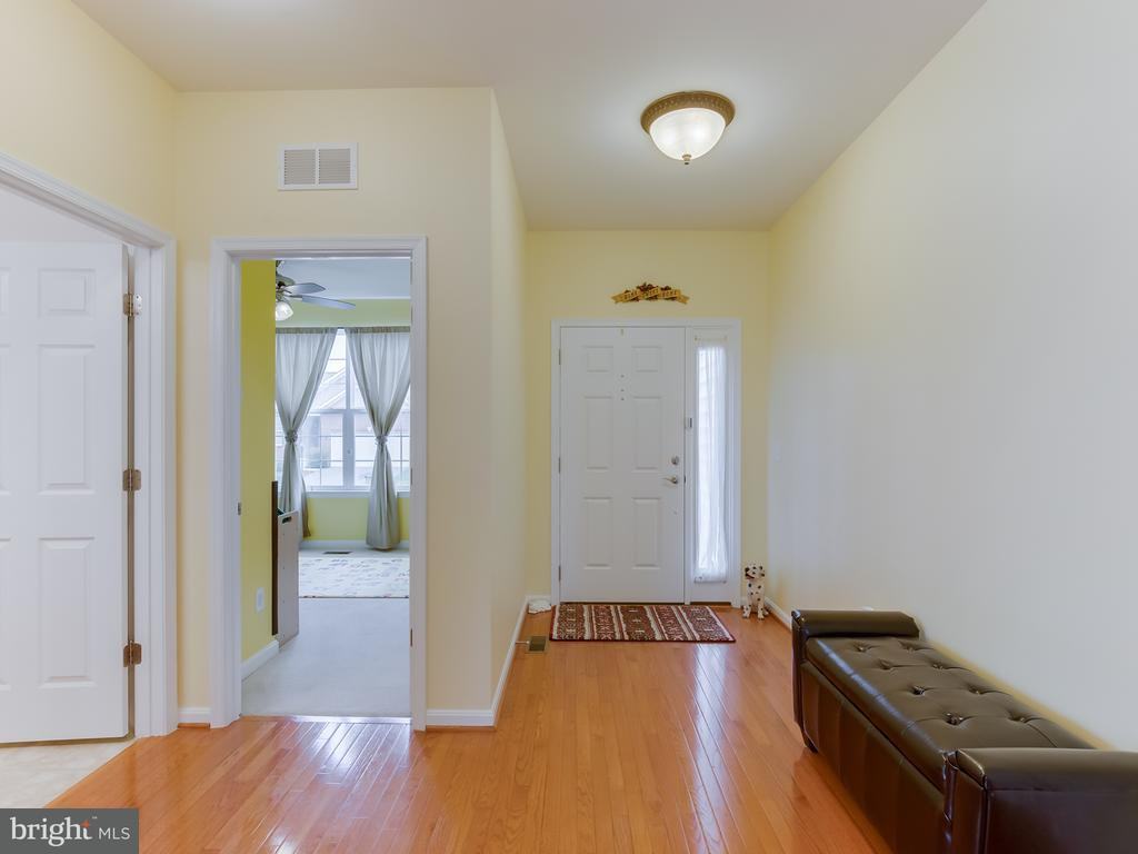 4 Dabney Ct - Photo 3 of 29