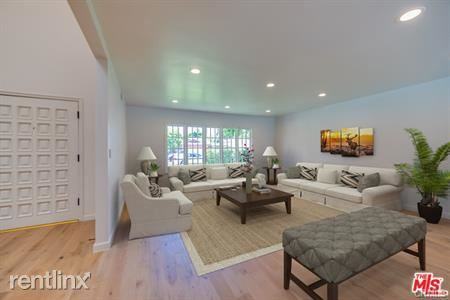 13133 Morrison St - Photo 3 of 26