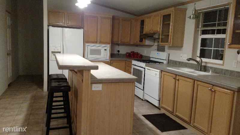 2685 W Beverly Cir - Photo 3 of 19