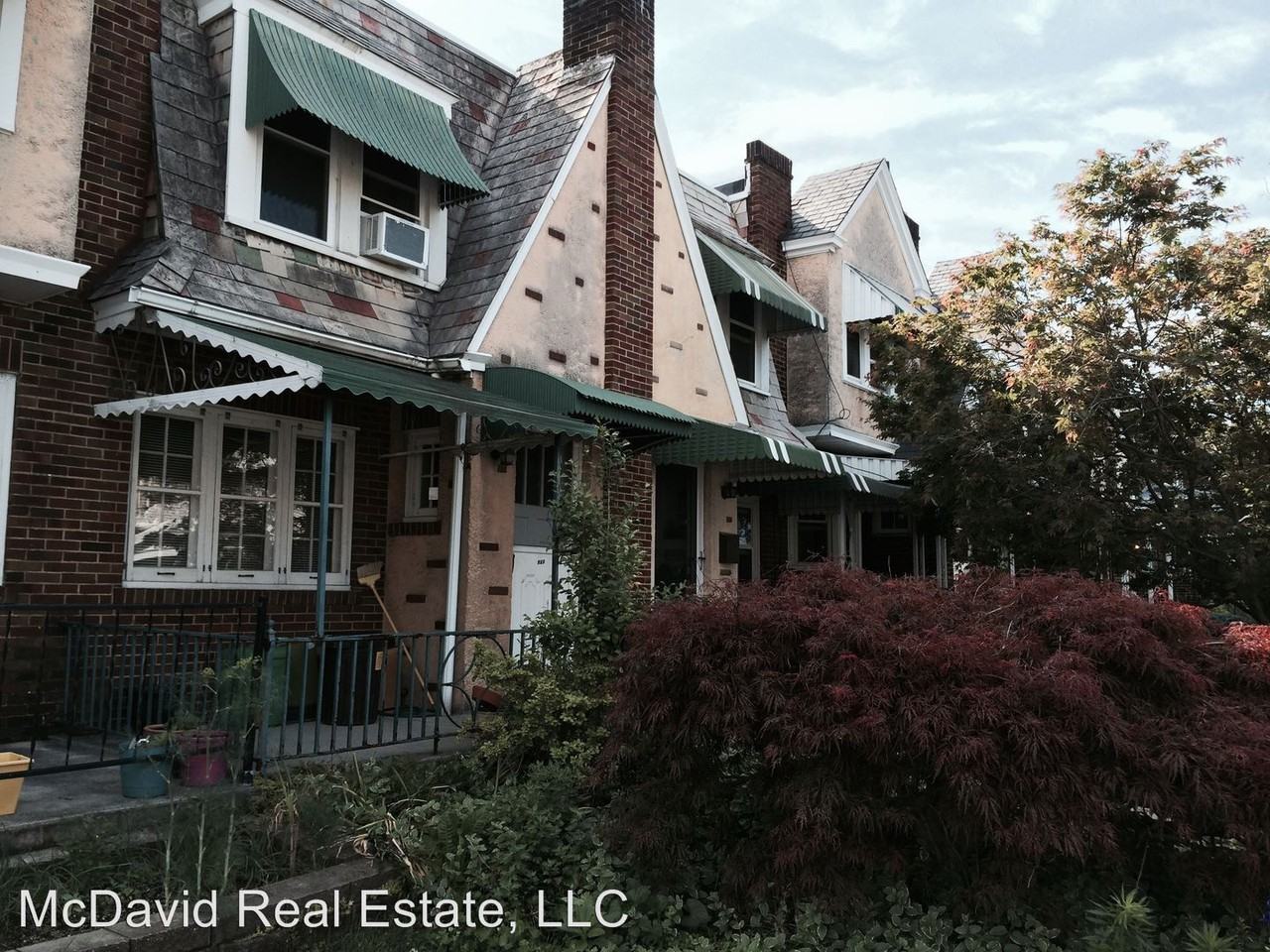 527 N Lafayette St - Photo 3 of 12