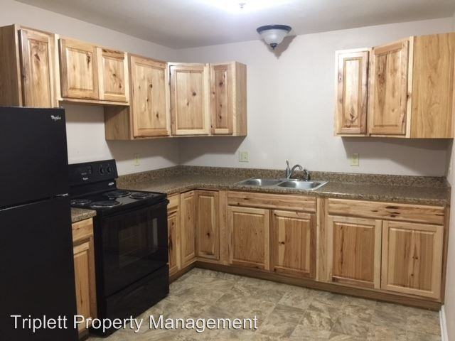 118-120 Larson Street - Photo 3 of 12